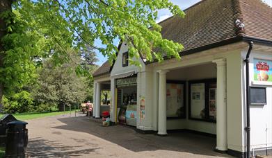 Cafe in the Park exterior.