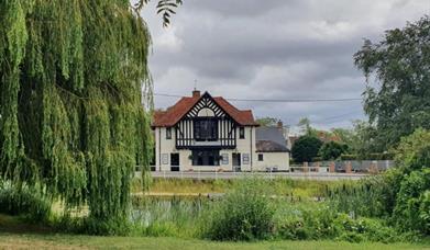 Queen's Head West Bergholt